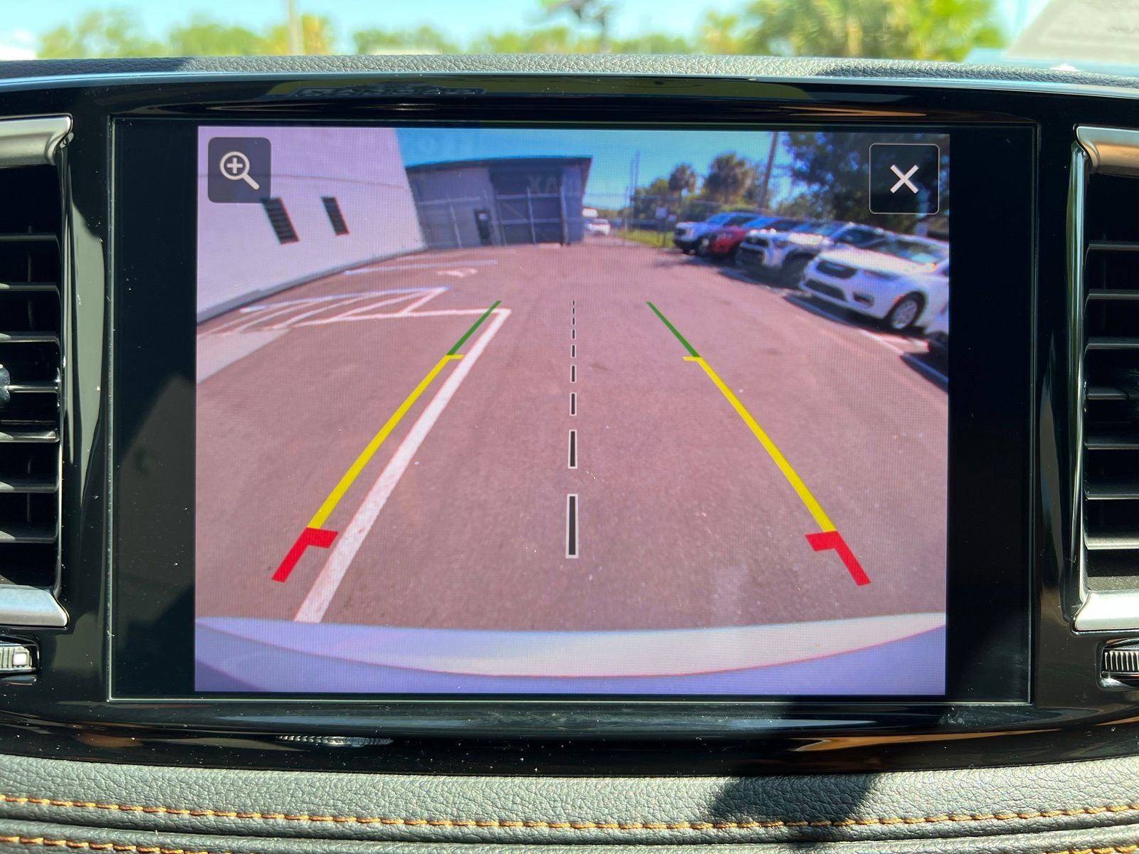 2023 Chrysler Pacifica Hybrid Pinnacle