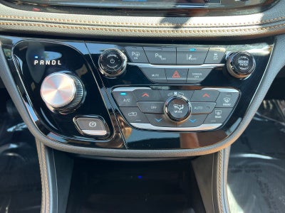 2023 Chrysler Pacifica Hybrid Pinnacle