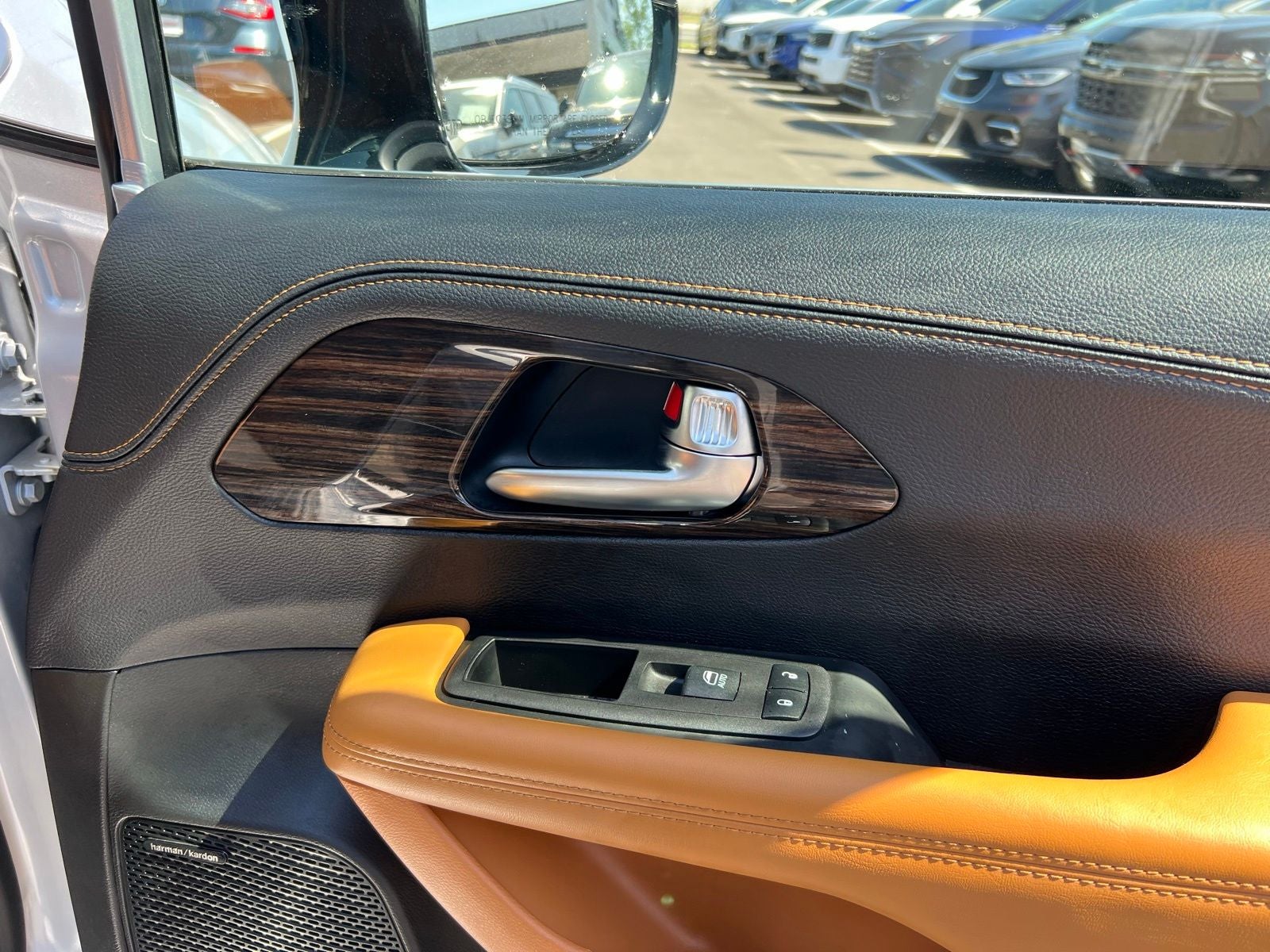 2023 Chrysler Pacifica Hybrid Pinnacle