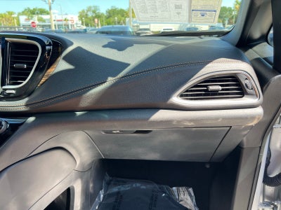 2023 Chrysler Pacifica Hybrid Pinnacle