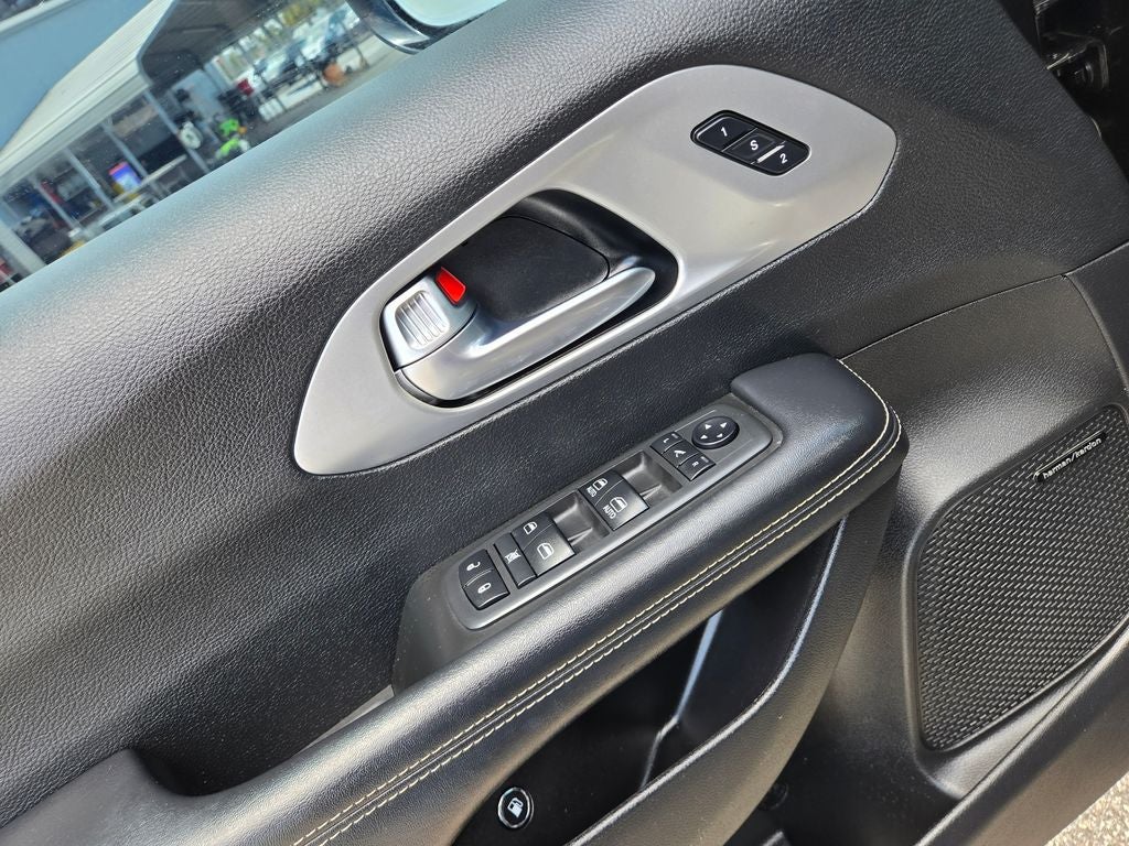 2019 Chrysler Pacifica Hybrid Limited