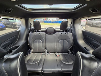 2019 Chrysler Pacifica Hybrid Limited