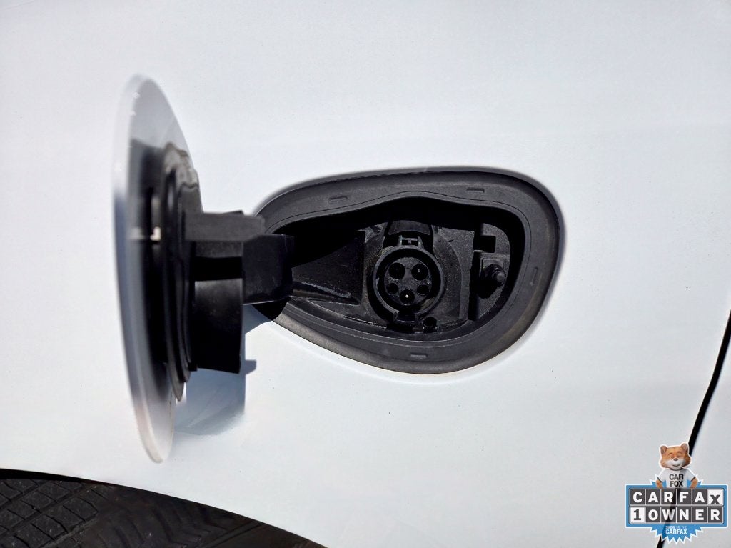 2024 Chrysler Pacifica Hybrid Select S Appearance