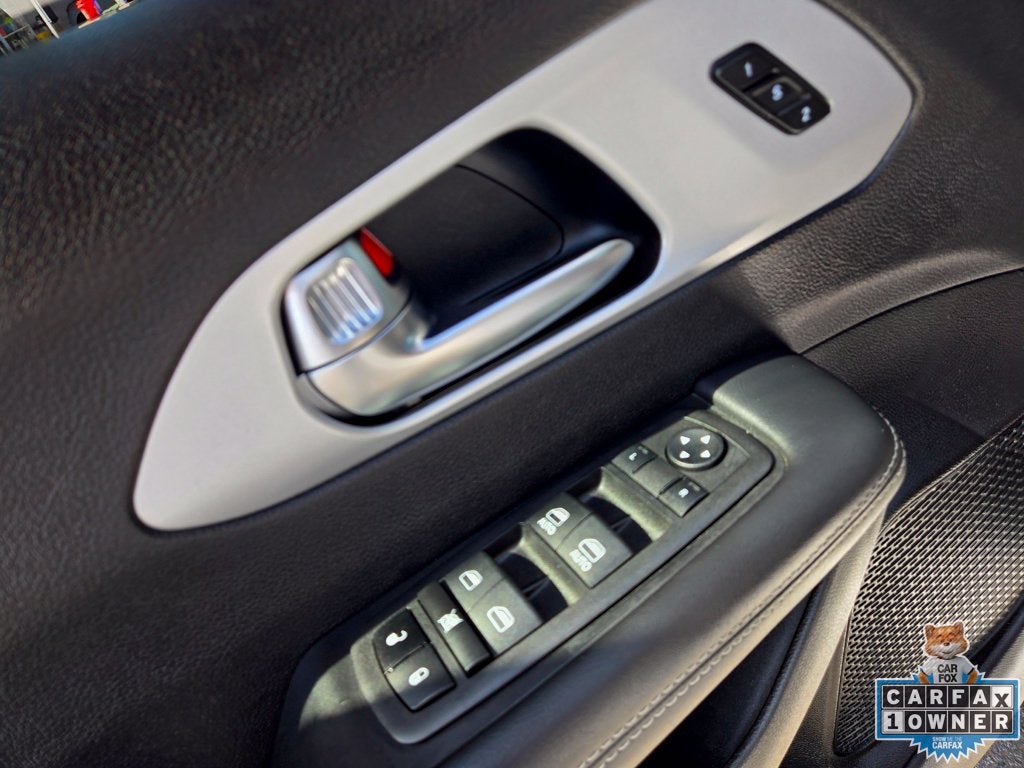 2024 Chrysler Pacifica Hybrid Select S Appearance