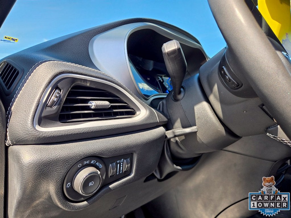 2024 Chrysler Pacifica Hybrid Select S Appearance