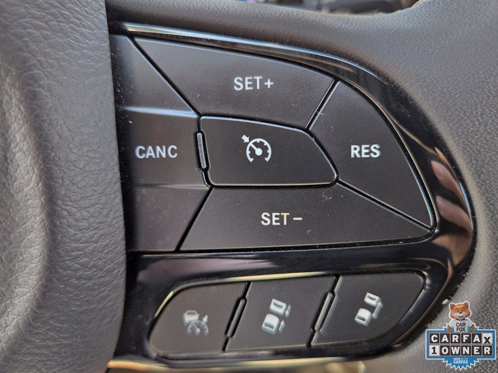 2024 Chrysler Pacifica Hybrid Select S Appearance