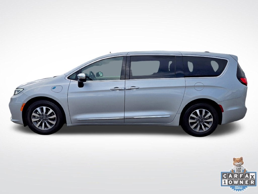 2023 Chrysler Pacifica Hybrid Limited
