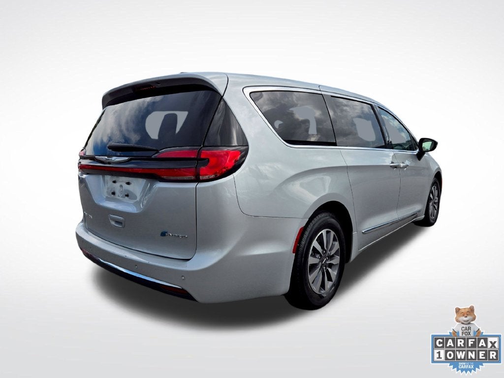 2023 Chrysler Pacifica Hybrid Limited