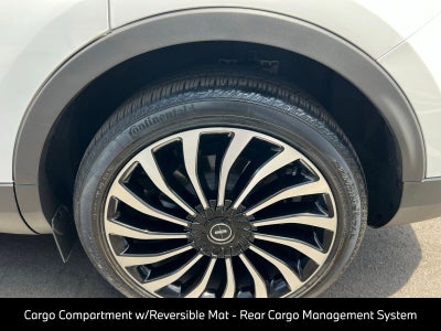 2021 Lincoln Nautilus Black Label