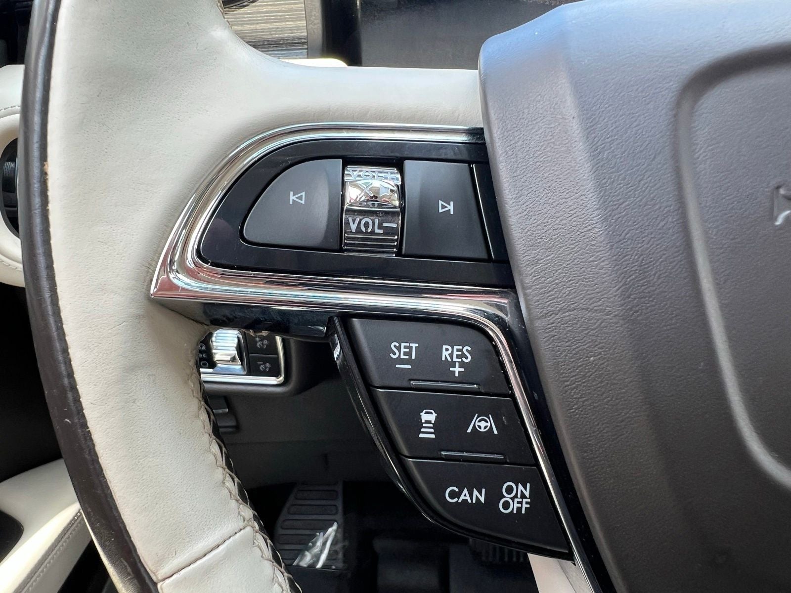 2021 Lincoln Nautilus Black Label