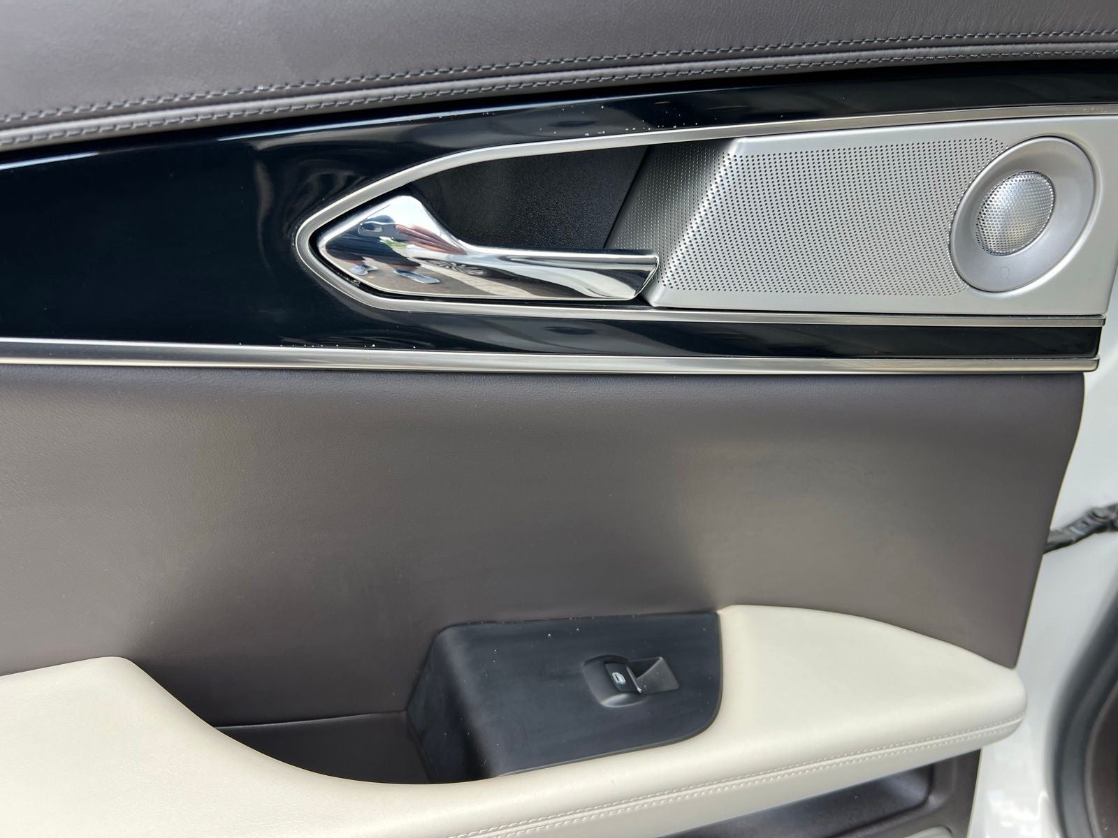 2021 Lincoln Nautilus Black Label