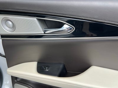 2021 Lincoln Nautilus Black Label