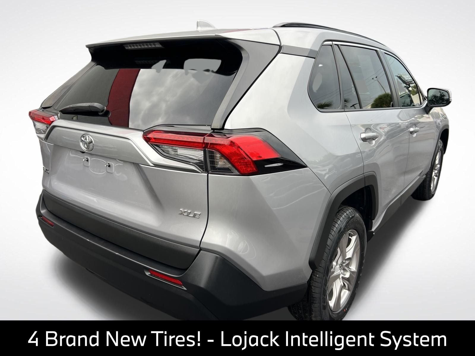 2023 Toyota RAV4 XLE