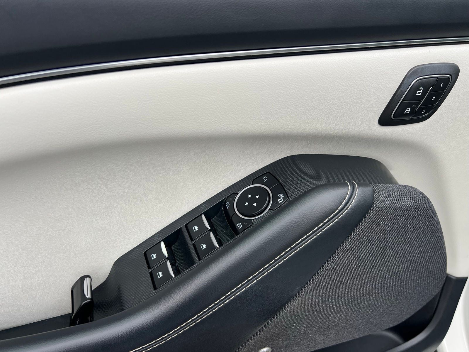 2022 Ford Mustang Mach-E Premium