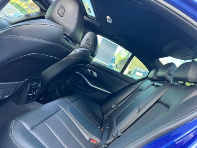2022 BMW 3 Series 330e iPerformance