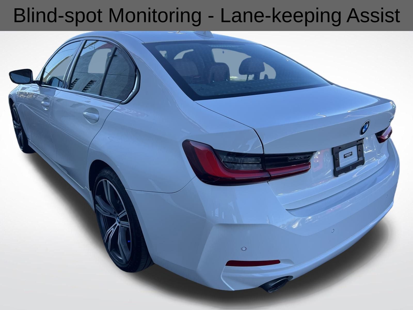 2023 BMW 3 Series 330i
