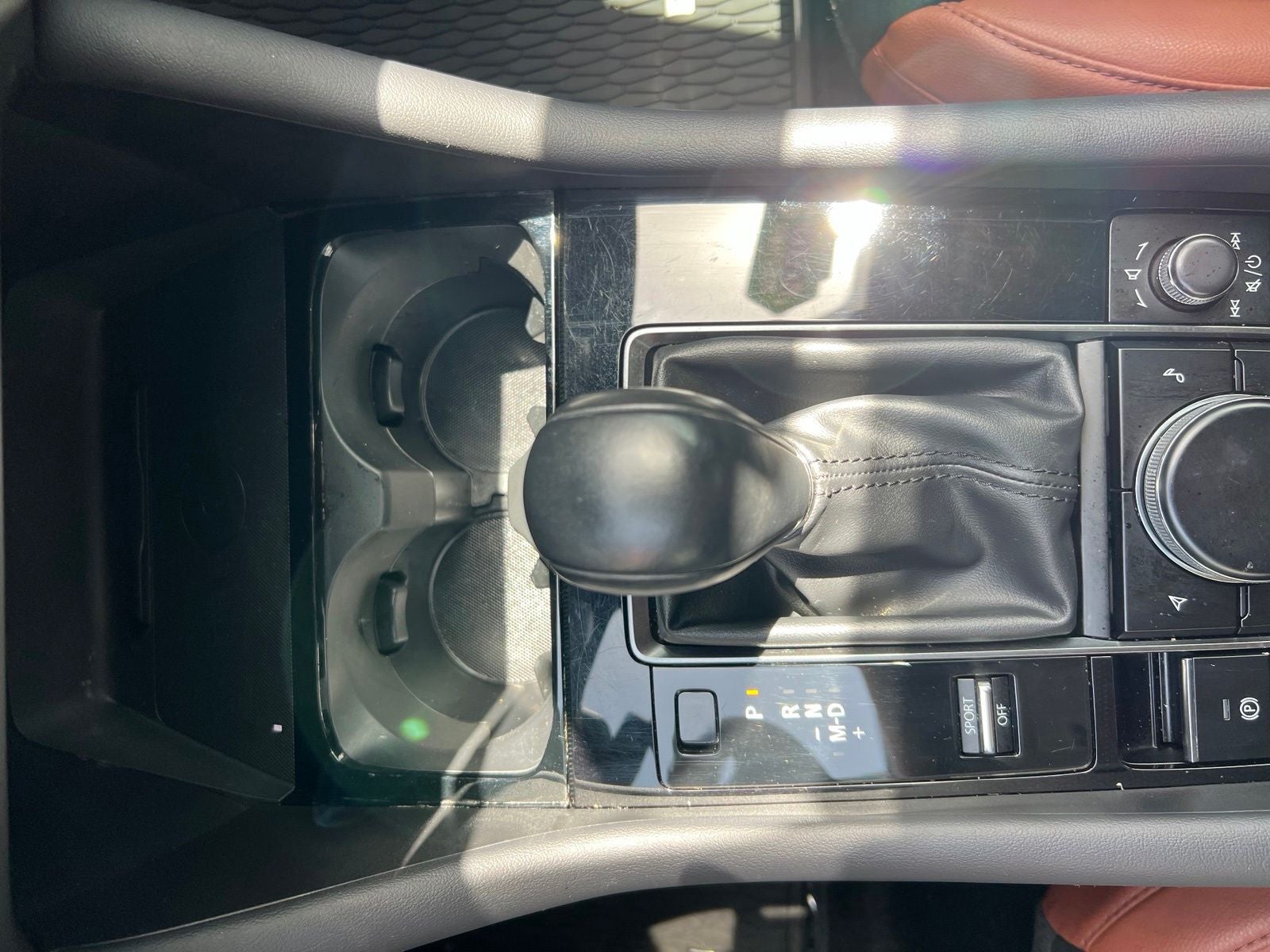 2024 Mazda Mazda3 2.5 Carbon Turbo