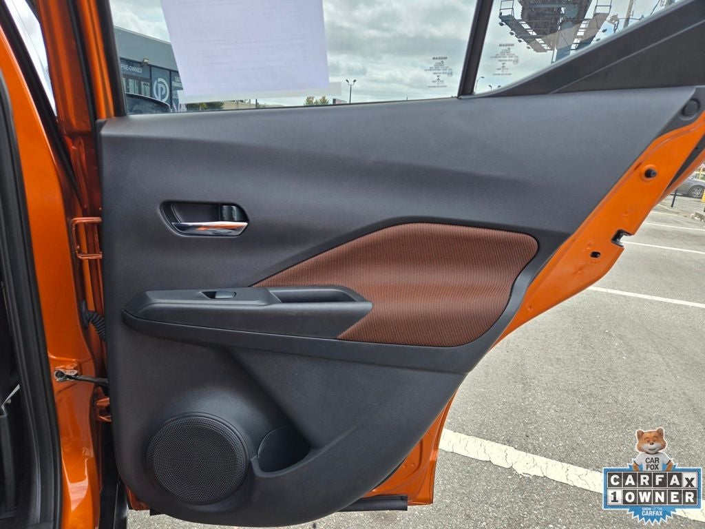 2021 Nissan Kicks SR