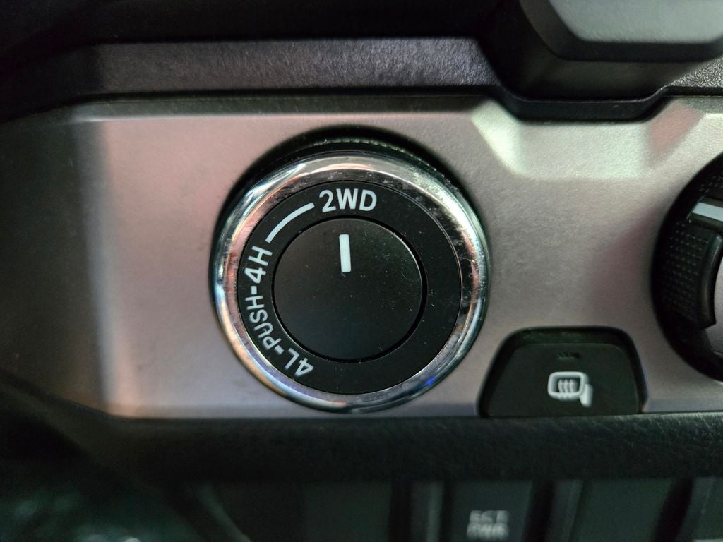 2020 Toyota Tacoma SR V6