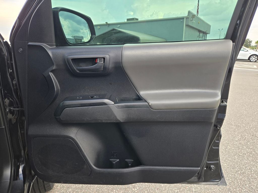 2020 Toyota Tacoma SR V6
