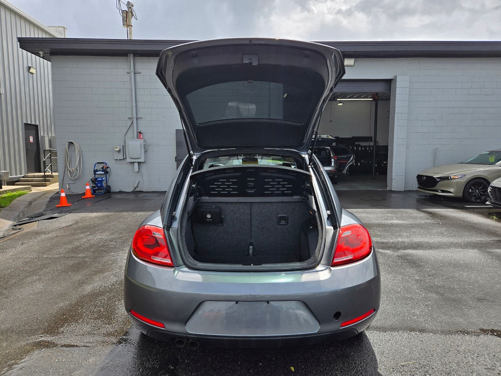 2012 Volkswagen Beetle 2.5L