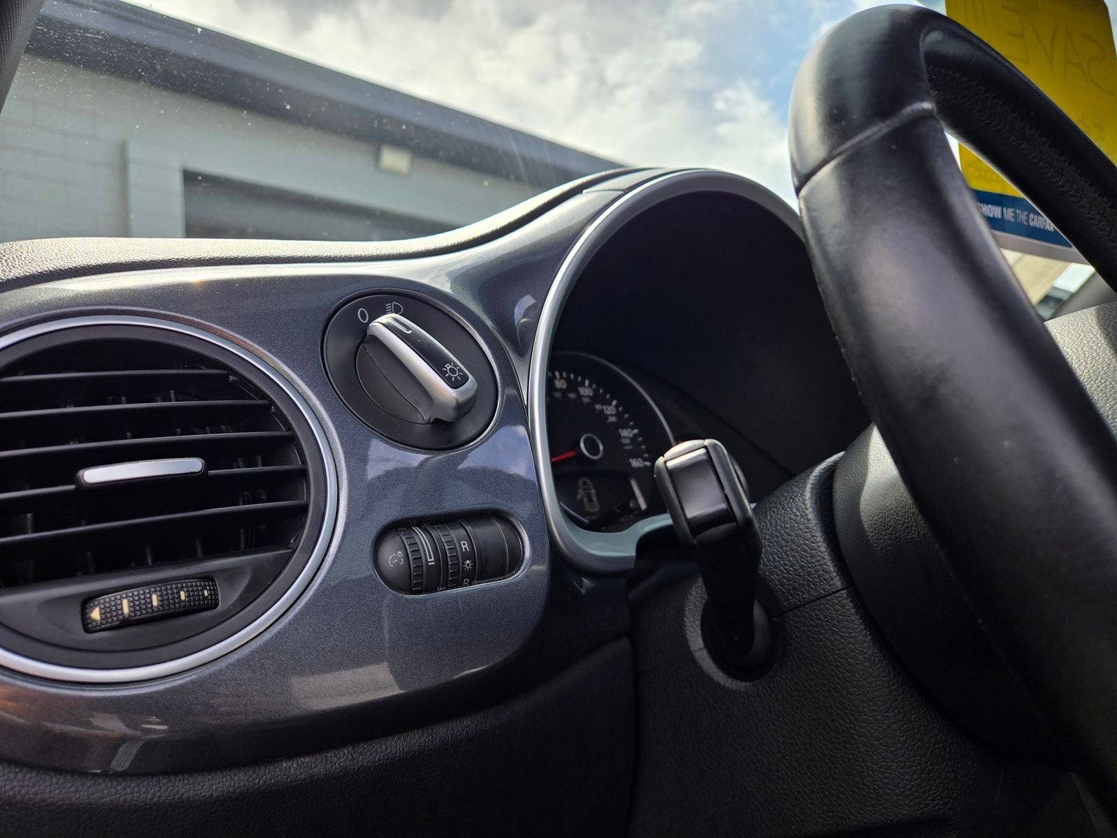 2012 Volkswagen Beetle 2.5L