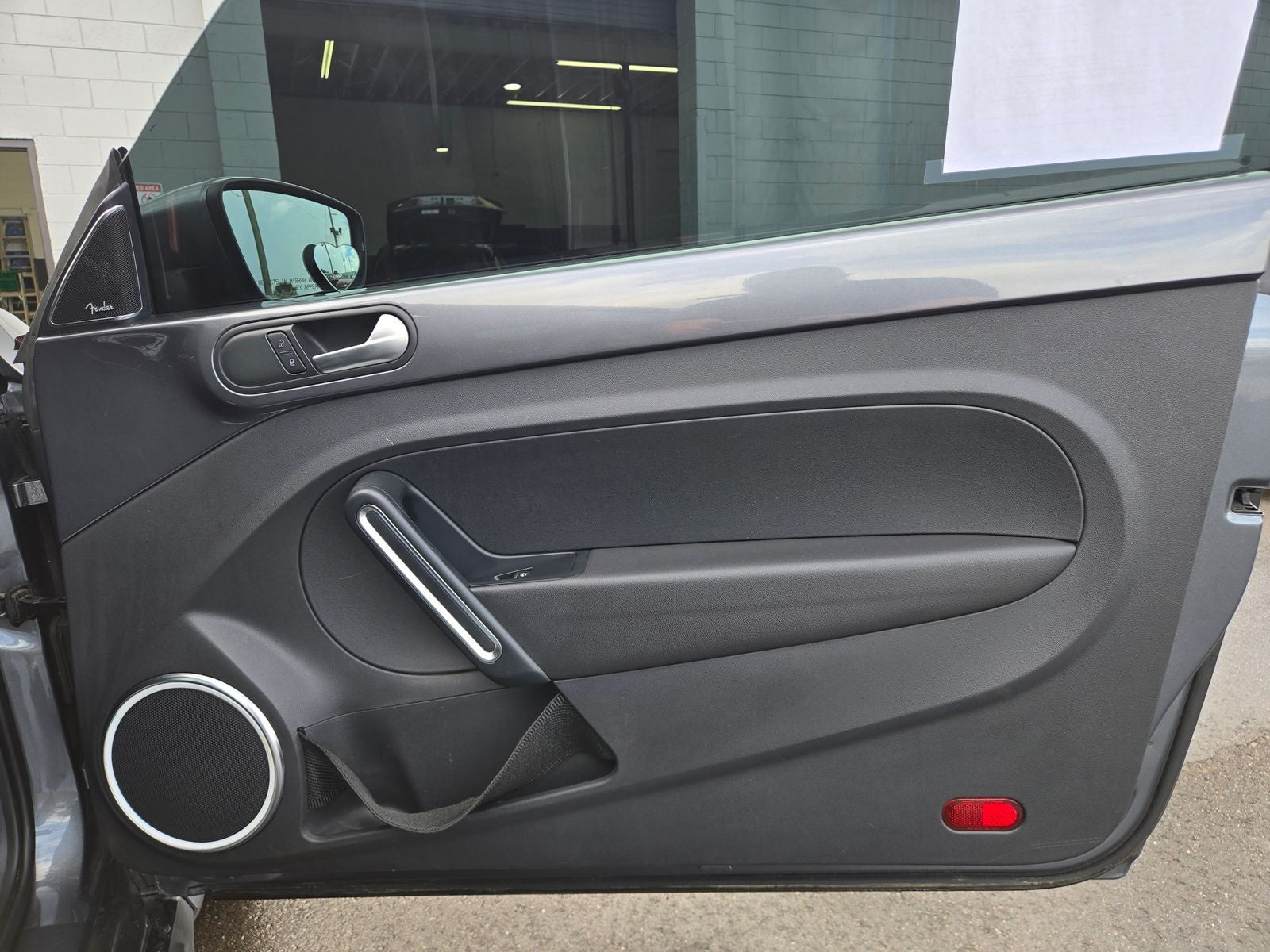 2012 Volkswagen Beetle 2.5L