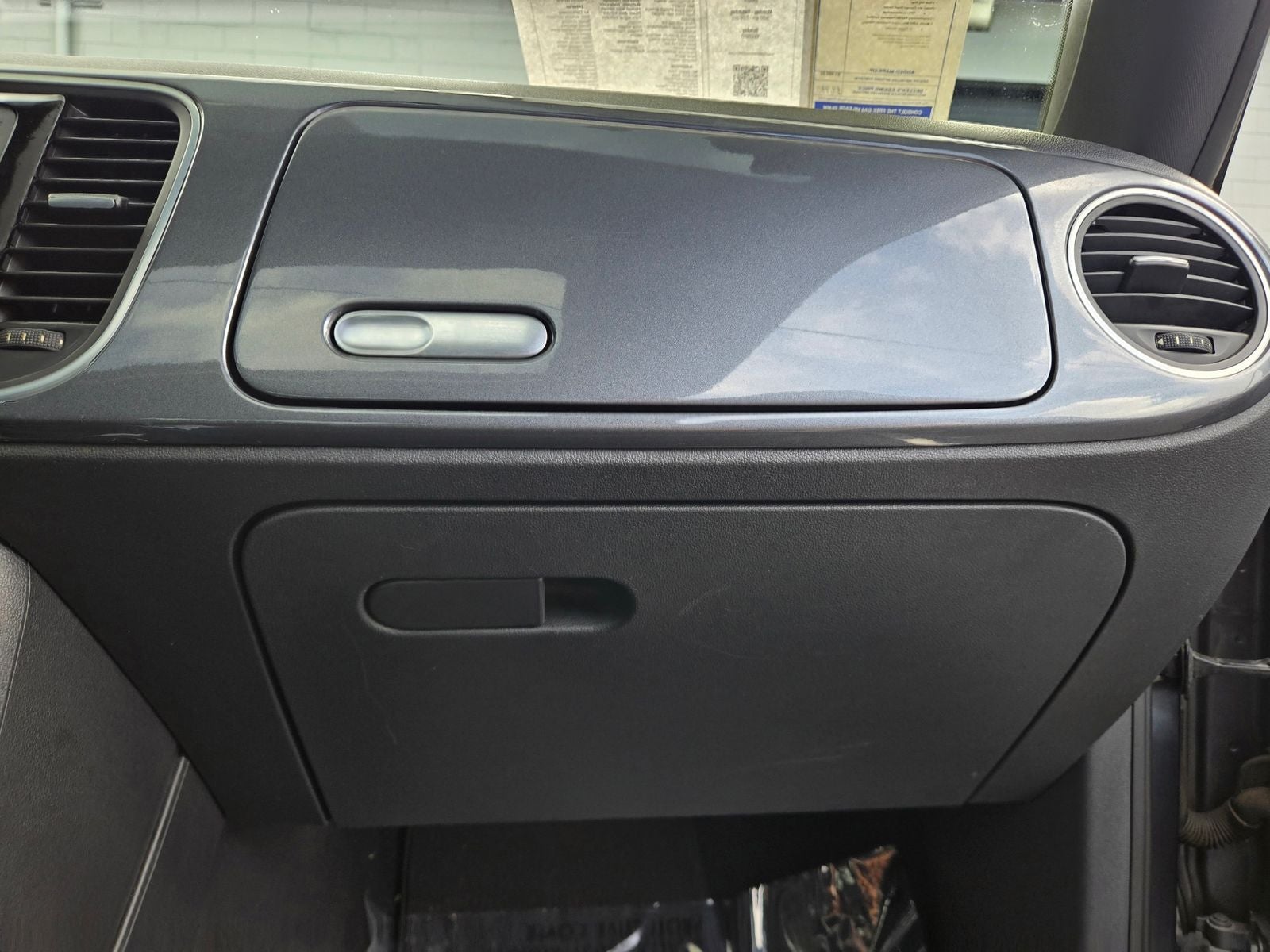 2012 Volkswagen Beetle 2.5L