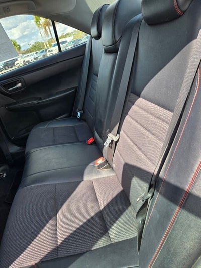 2017 Toyota Camry SE