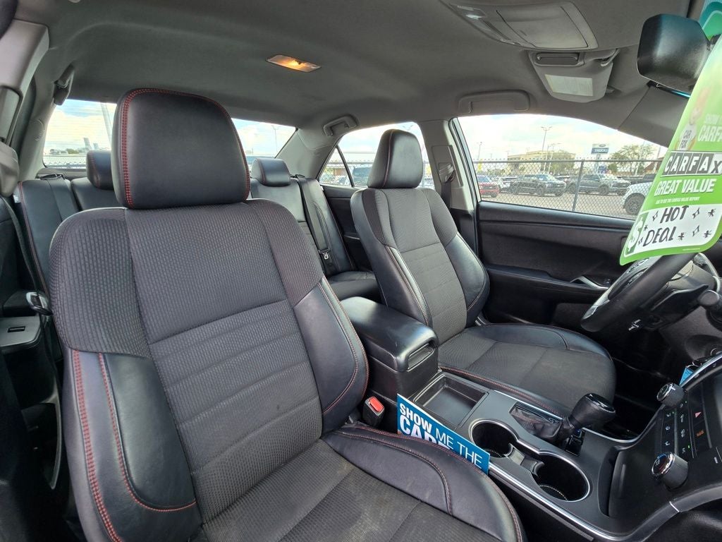 2017 Toyota Camry SE