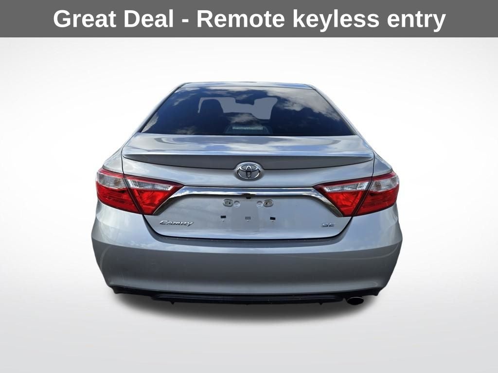 2015 Toyota Camry SE