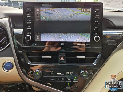 2022 Toyota Camry Hybrid XLE