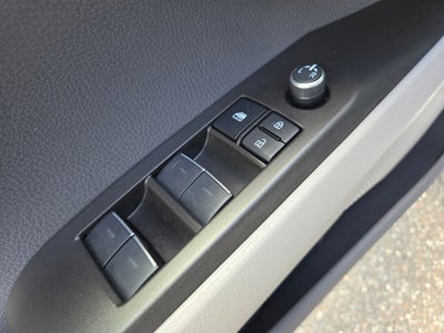 2023 Toyota Camry Hybrid XLE