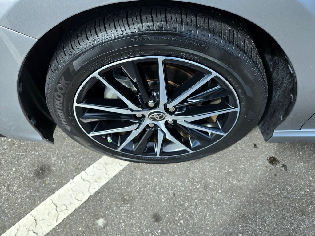 2021 Toyota Camry Hybrid SE