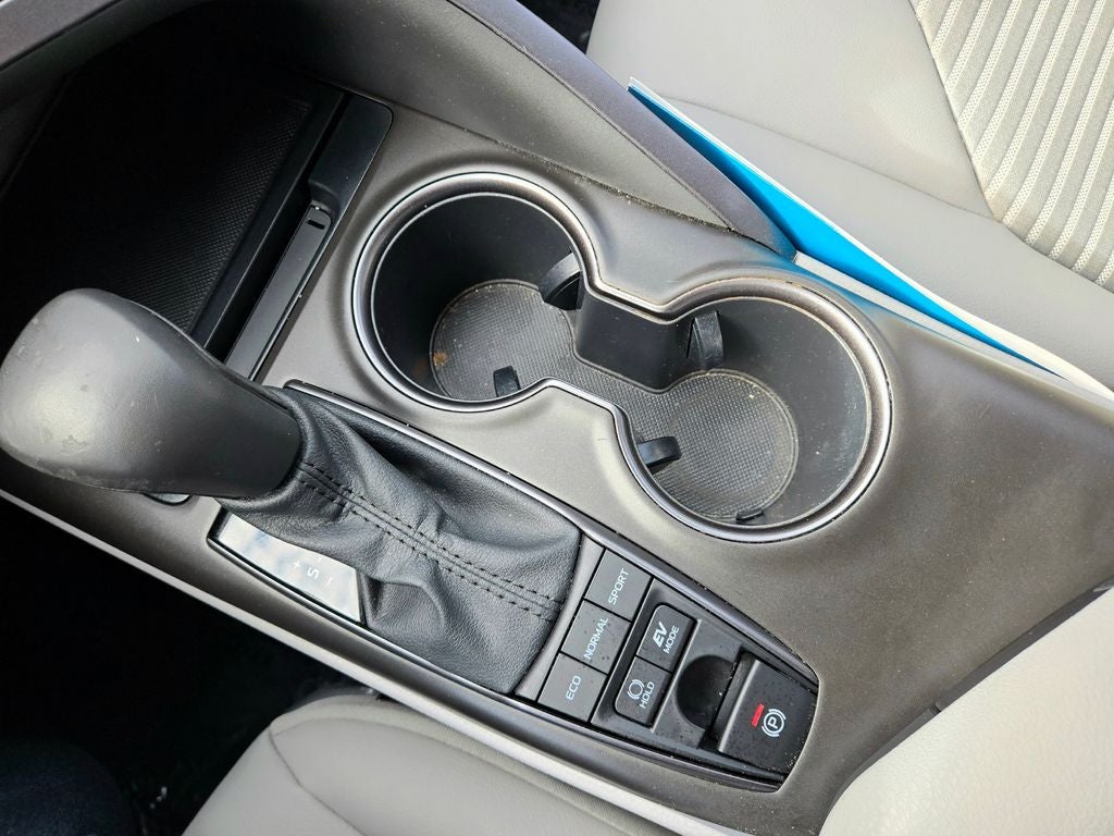 2021 Toyota Camry Hybrid SE