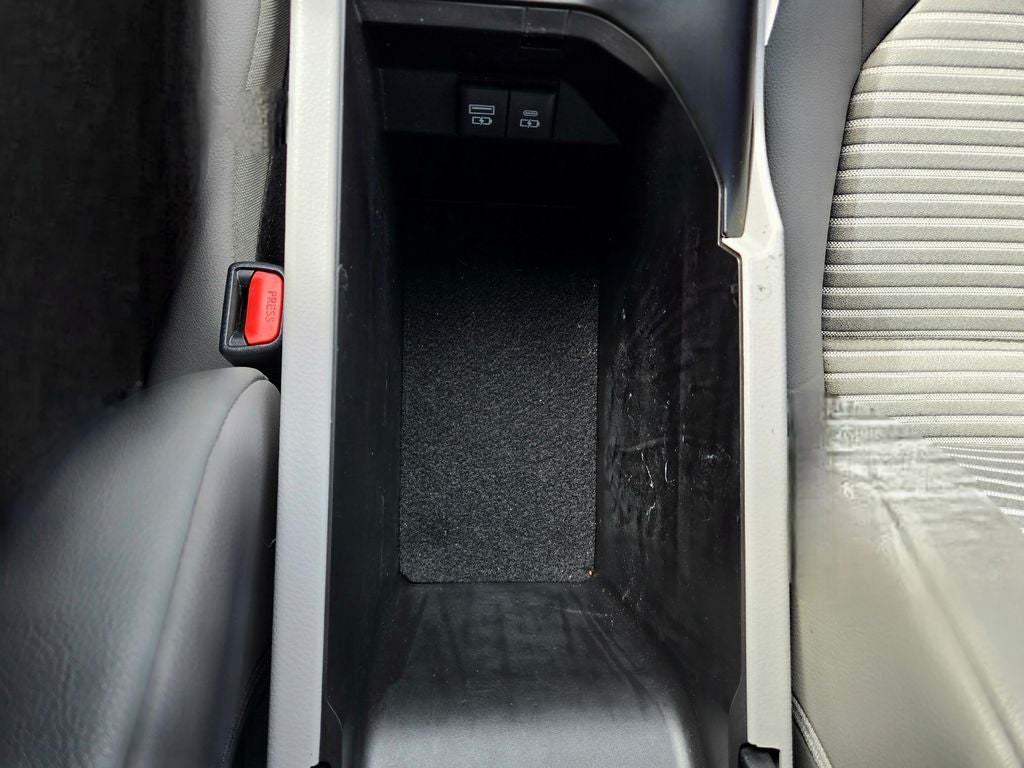 2021 Toyota Camry Hybrid SE