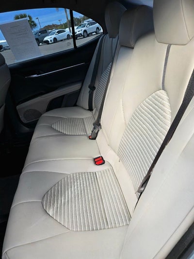 2021 Toyota Camry Hybrid SE