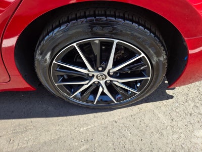 2022 Toyota Camry Hybrid Hybrid SE