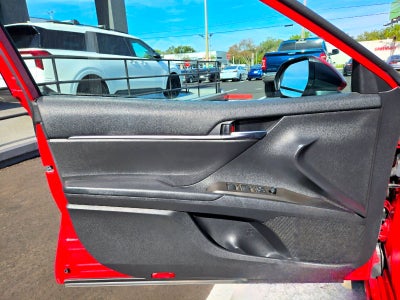 2022 Toyota Camry Hybrid Hybrid SE