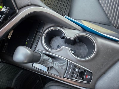 2022 Toyota Camry Hybrid Hybrid SE