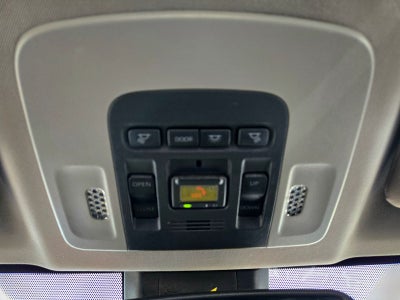 2022 Toyota Camry Hybrid Hybrid SE