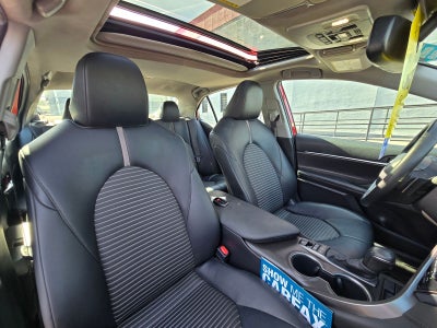 2022 Toyota Camry Hybrid Hybrid SE