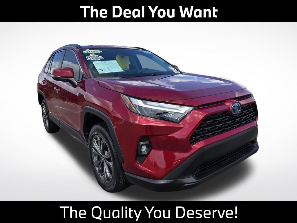 2022 Toyota RAV4 Hybrid XLE Premium