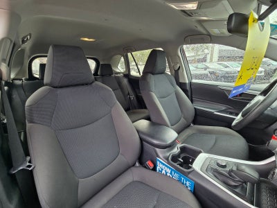 2024 Toyota RAV4 Hybrid LE