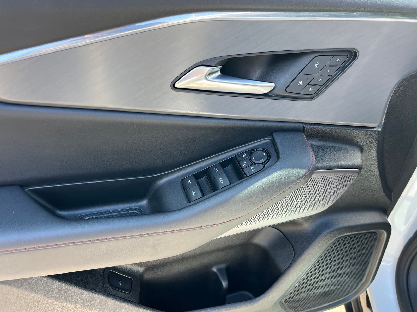 2024 Acura ZDX Base w/A-Spec Pkg