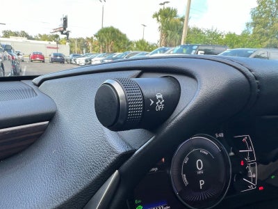 2019 Lexus ES 300h Ultra Luxury