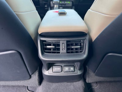 2019 Lexus ES 300h Ultra Luxury