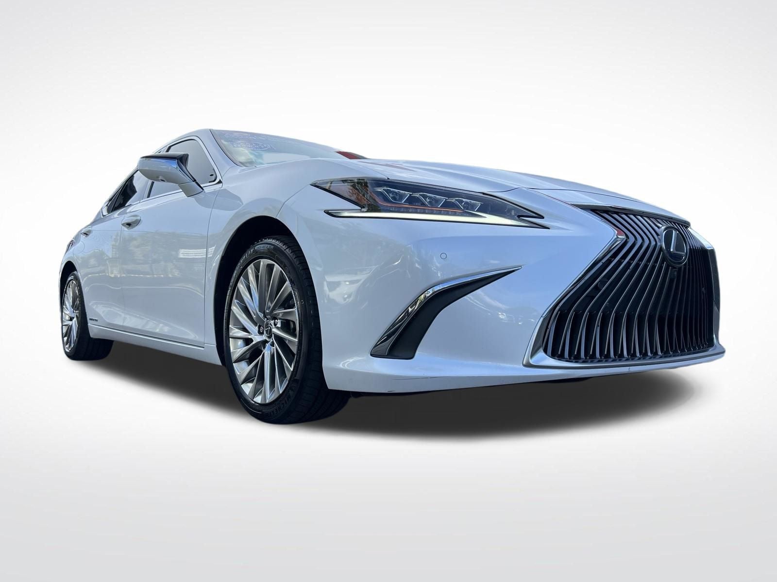 2019 Lexus ES 300h Ultra Luxury