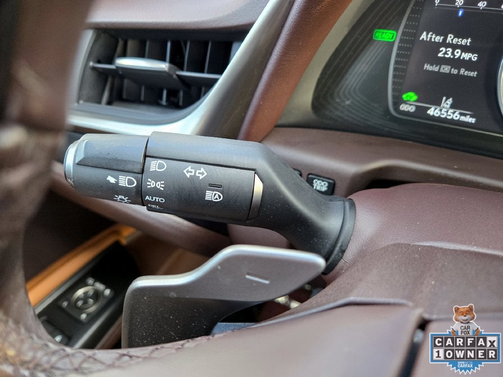 2020 Lexus ES 300h