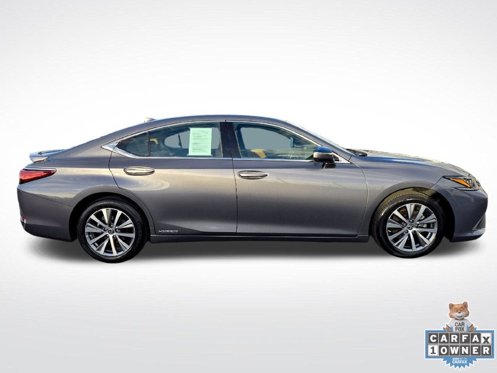 2020 Lexus ES 300h